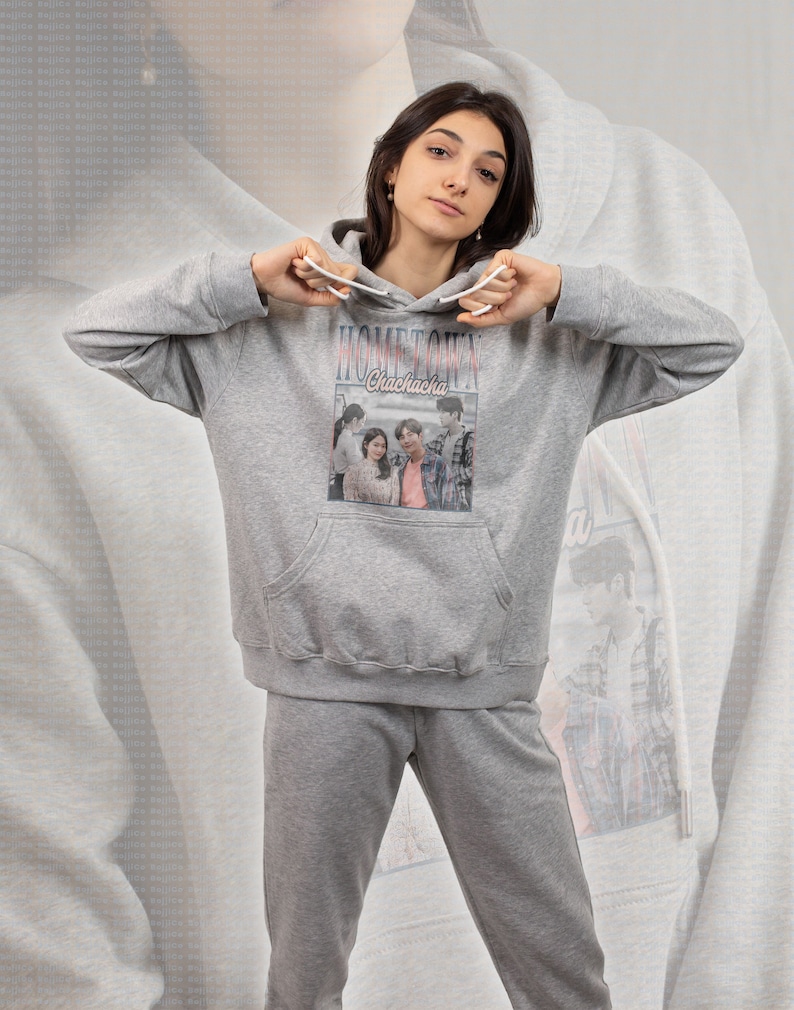 Hometown CHACHACHA Kim Seon-ho Sweatshirt, Homage Sweater with Hong Du-sik and Shin Min-a for Fans of the Korean TV show - Image 4
