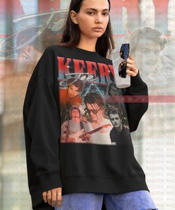 Joe Keery Vintage Sweater - Retro Robin Buckley Tee for Fans