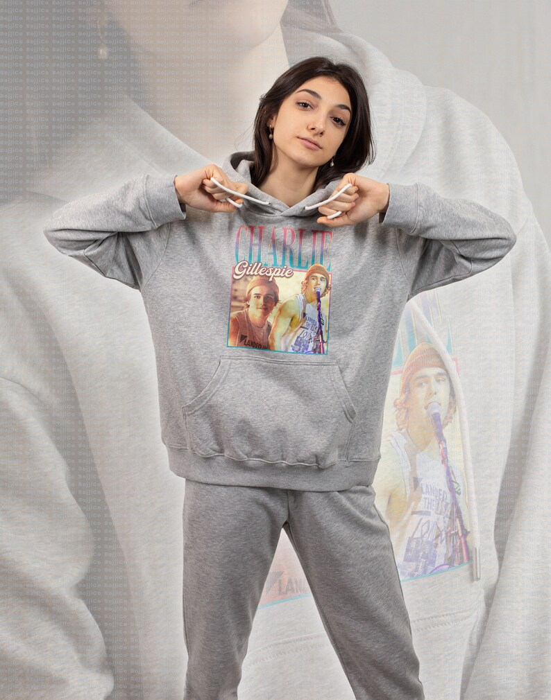 Julie and the Phantoms Unisex Sweatshirt - Luke Patterson and Charlie Gillespie Fantasy Homage Sweater - Image 4