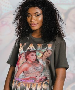 Kang Hye Jung Homage Tee with Vintage Shirt for Fans