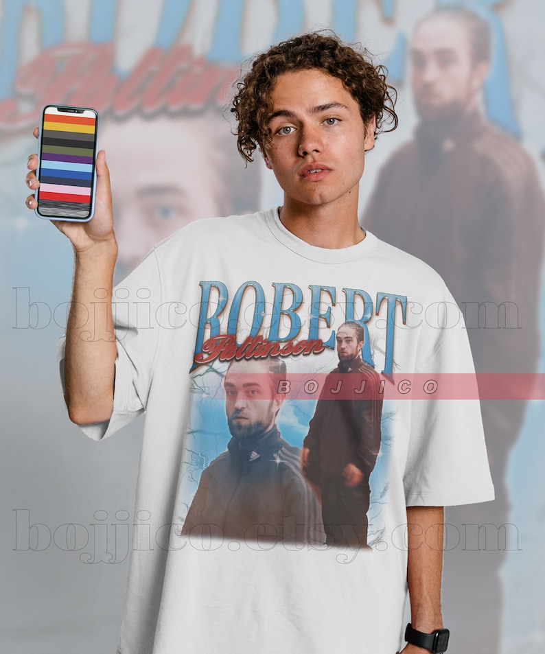 Lighthouse Retro Unisex Tee - Robert Pattinson Hombre Shirt for Film Fans - Image 3