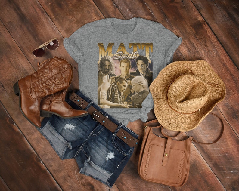 Matt Smith Homage Tee - Gift for Fans of Matt Smith's Acting - Image 4