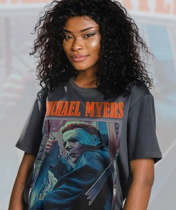 Myers Vs Voorhees Tee - Fans of Horror will love this Shirt
