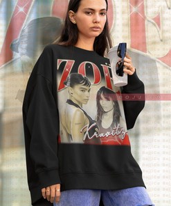 Zoe Kravitz Selina Kyle Hoodie - Retro Zoe Kravitz Actress-Musician Sweatshirt Gift for Fans
