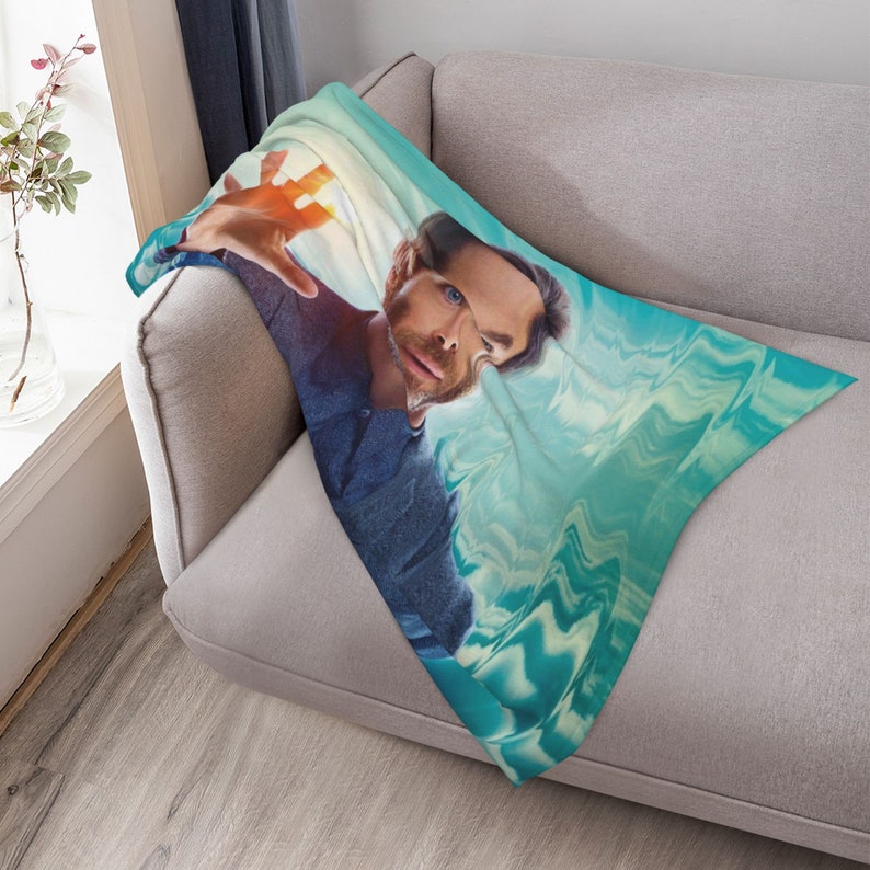 A Wrinkle In Time Personalized Quilt Blanket Bedding Set - Perfect for Home Decoration and Picnic - Image 4