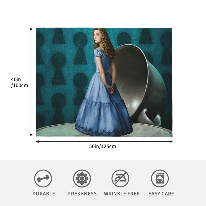 Alice In Wonderland Custom Name Quilt Blanket Bedding Set - Ideal for Home Decoration - Image 4