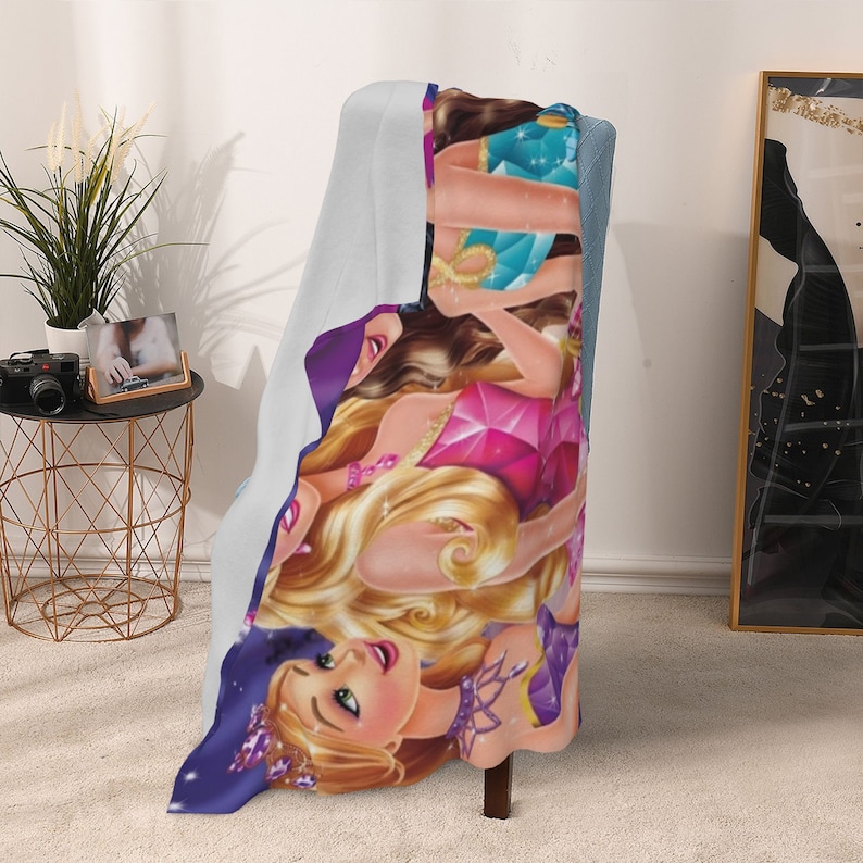 Barbie Custom Name Quilt Bedding Set - Perfect for Home Decoration, Family Gifts, Sofa Blanket - Image 4