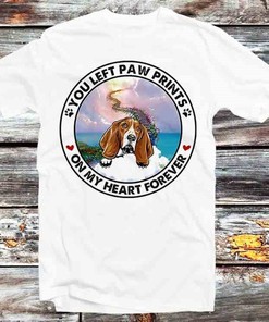 Beagle Paw Prints T-Shirt - Show Your Love for Your Pet with This Cool Cartoon Anime Tee, Perfect Gift for Fans.