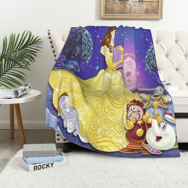 Bella Quilt Bedding Set Blanket - Personalized with Custom Name - Image 3