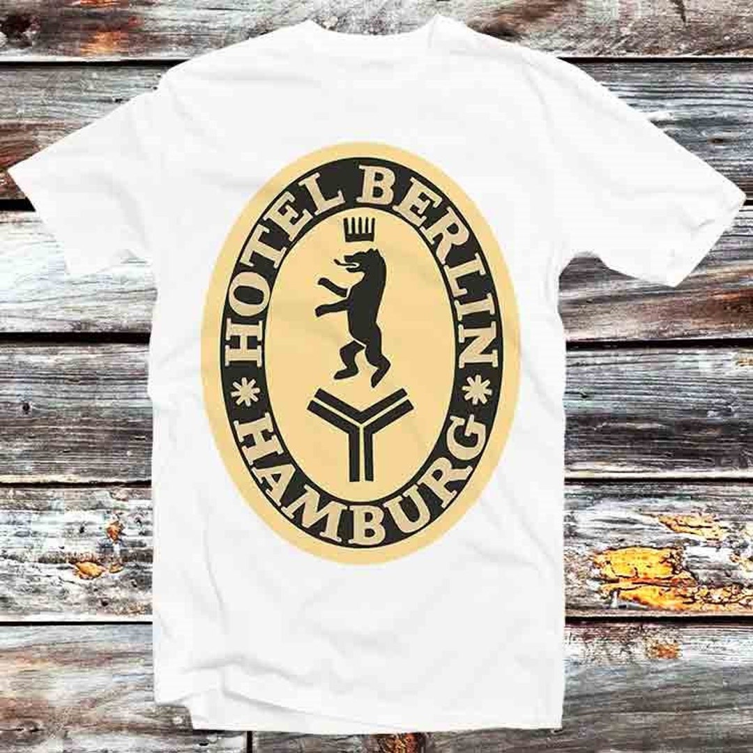 Berlin Hamburg Hotel Logo T-Shirt - Vintage Retro Cool Gift for Fans