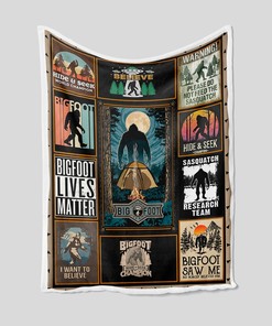 Bigfoot Custom Quilt Blanket - Perfect for Picnic