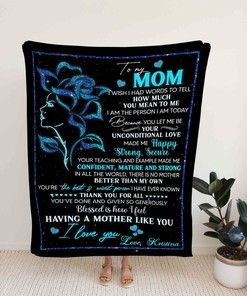 Blue Rose Personalized Quilt Blanket for Mom - Perfect Gifts for Family and Home Decoration