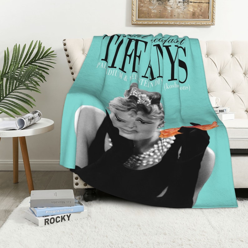 Breakfast At Tiffany's Quilt Blanket: Personalized Gift for Bedroom Decor and Sofa Blanket - Image 3