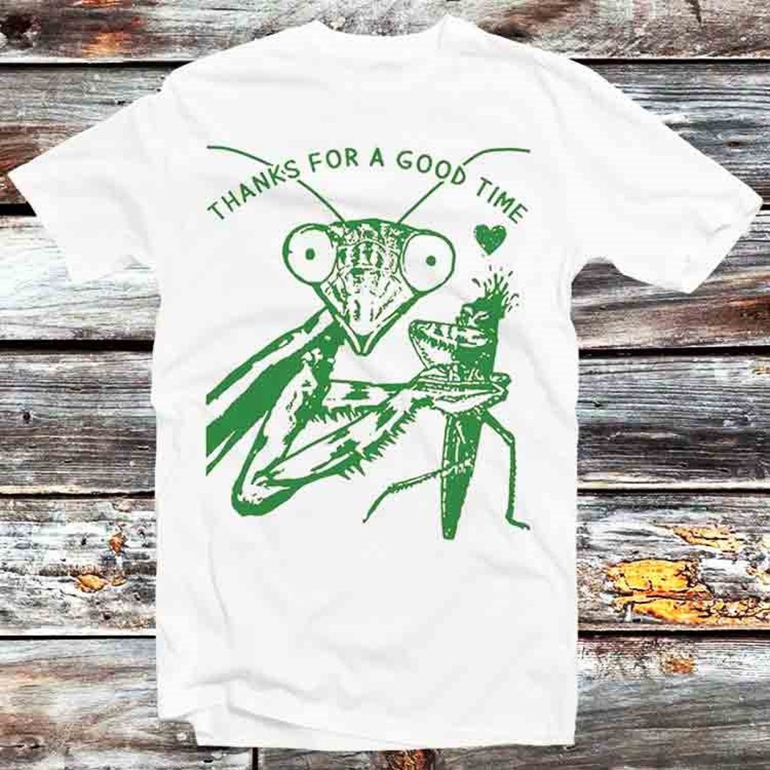 British Garden Birds Vintage Style T-Shirt - Cool Gift for Bird and Anime Lovers