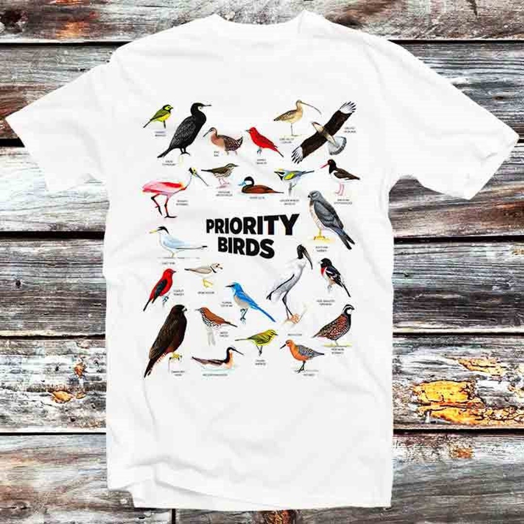 British Priority Birds Vintage Retro Cool Gift T-Shirt - Perfect for Bird Lovers