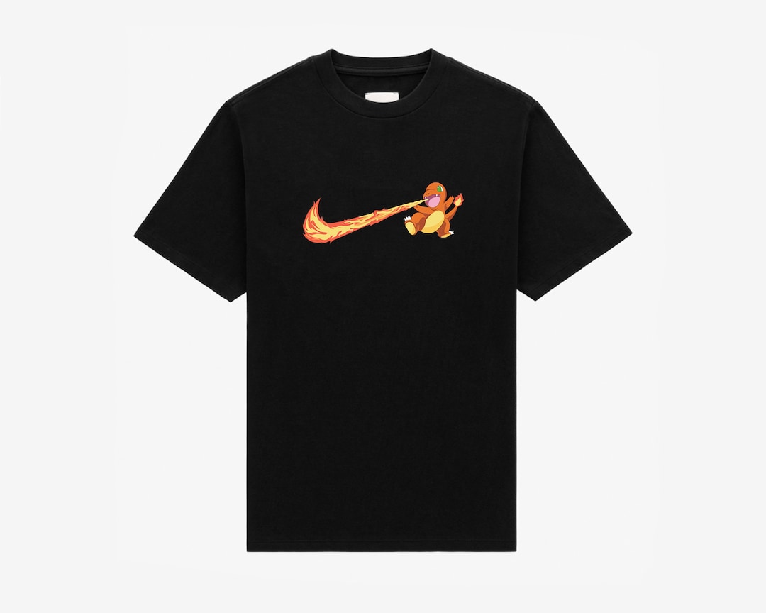 Charizard Anime Tee - Unisex Vintage Crewneck for Pokemon Fans