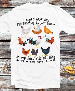 Chicken Listening T-Shirt - A Fun and Witty Cartoon Anime Tee for Anyone Who Loves to Listen