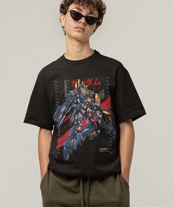 Classic Gundam Vintage-Style Tee - Iconic Design Anime T-Shirt for Gundam Lovers
