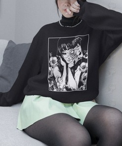 Creepy Girl Gothic Unisex Shirt - Horror Manga Shirt