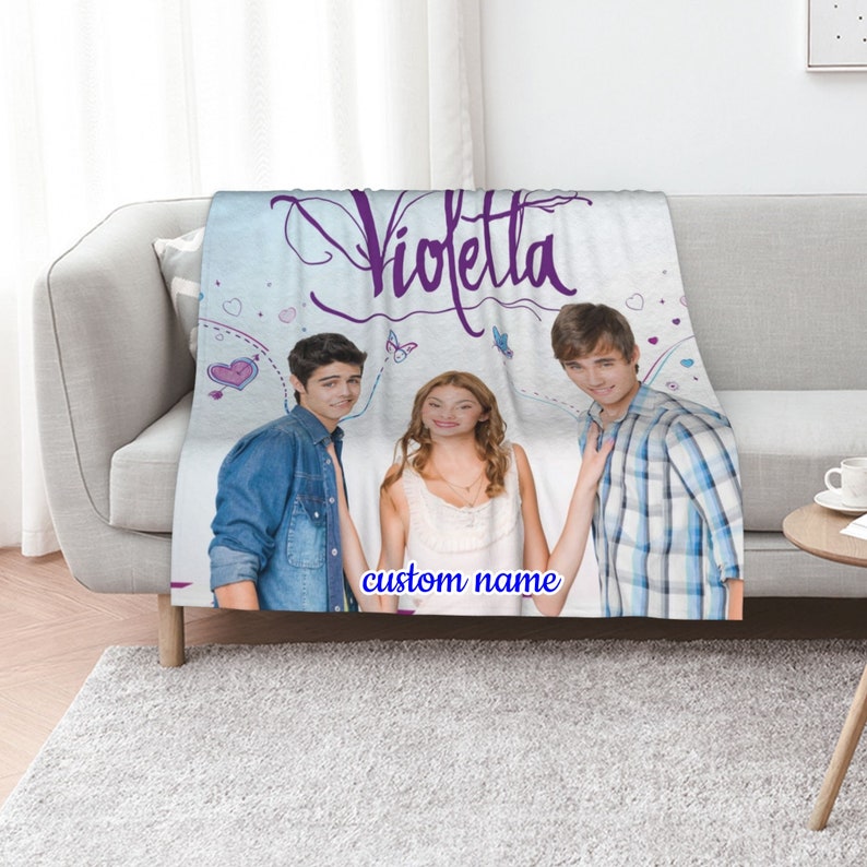 Custom Name Disney Violetta Quilt Bedding Set - Great for Picnic and Home Decor - Image 2
