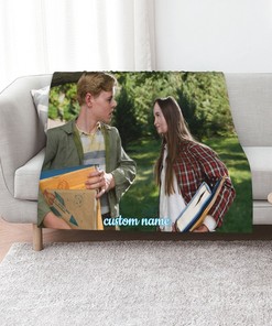 Custom Name Flipped Quilt Blanket Set - Perfect for Home Decoration and Picnic, Great Gifts for Family