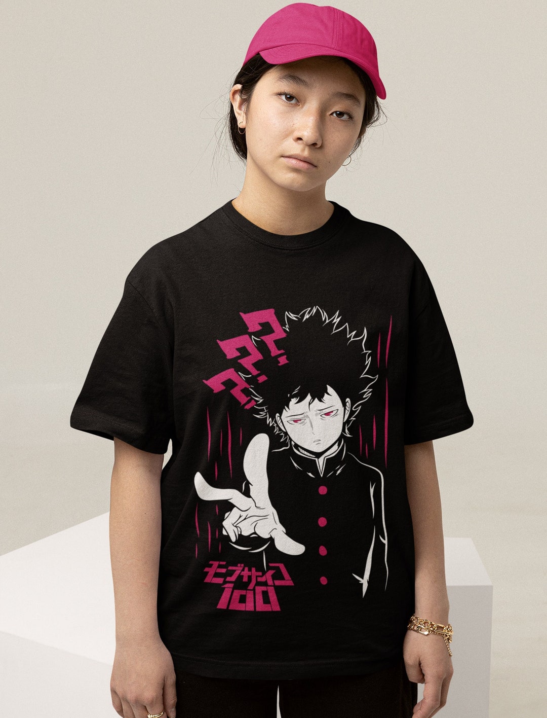 Cute Anime Graphic Tee: Unisex Shirt for Manga Fans with Otaku Ropa - Fan Gift