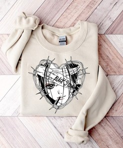 Cute Anime Manga Lover Sweatshirt - Gift for Manga Lovers with Graphic Tee