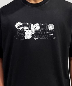 Cute Black Chibi Jujutsu Kaisen T-Shirt: The Perfect Anime Gift