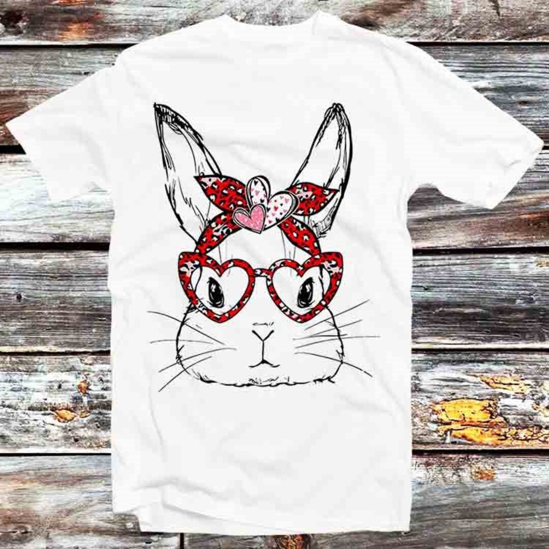 Cute Bunny Leopard Glasses Easter Eggs Tee - Unique Gift for Easter Lovers and Animal Enthusiasts