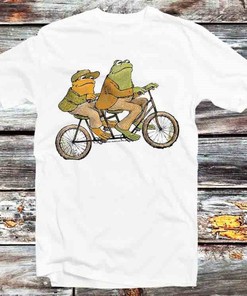 Cute Lovers Cartoon Frog & Toad Tandem Bike Tee - Unique Gift Idea for Anime Fans