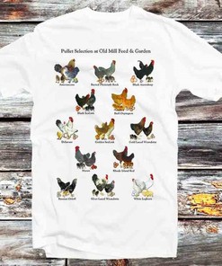 Different Breeds of Chickens Vintage Retro Anime Tee - Cool Gift Idea for Animal Lovers