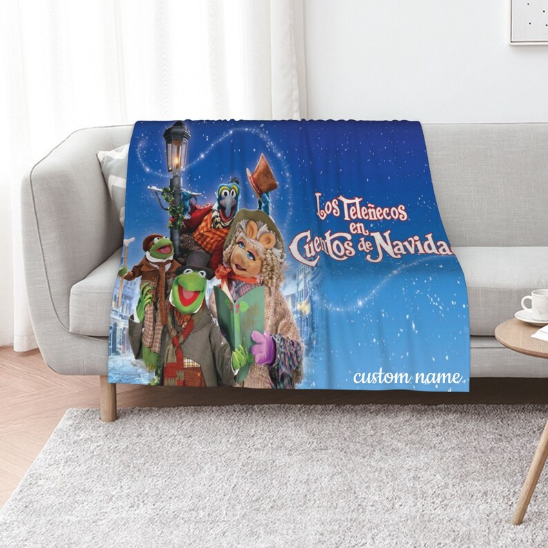 Disney The Muppet Christmas Carol Quilt Blanket Set - Perfect for Home Decoration, Sofa Blanket, Family Gifts - Image 2
