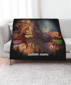 Disney Universe Quilt Blanket Set with Custom Name - Ideal for Home Decoration & Sofa