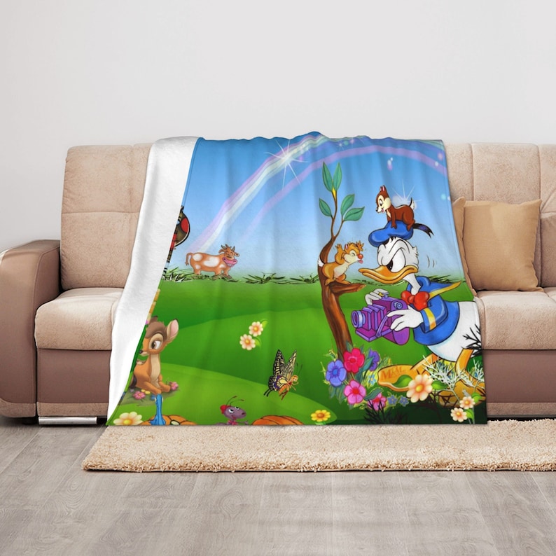 Donald Duck Custom Name Quilt Bedding Set - Perfect for Sofa Blanket, Home Decoration, Family Gifts - Image 3