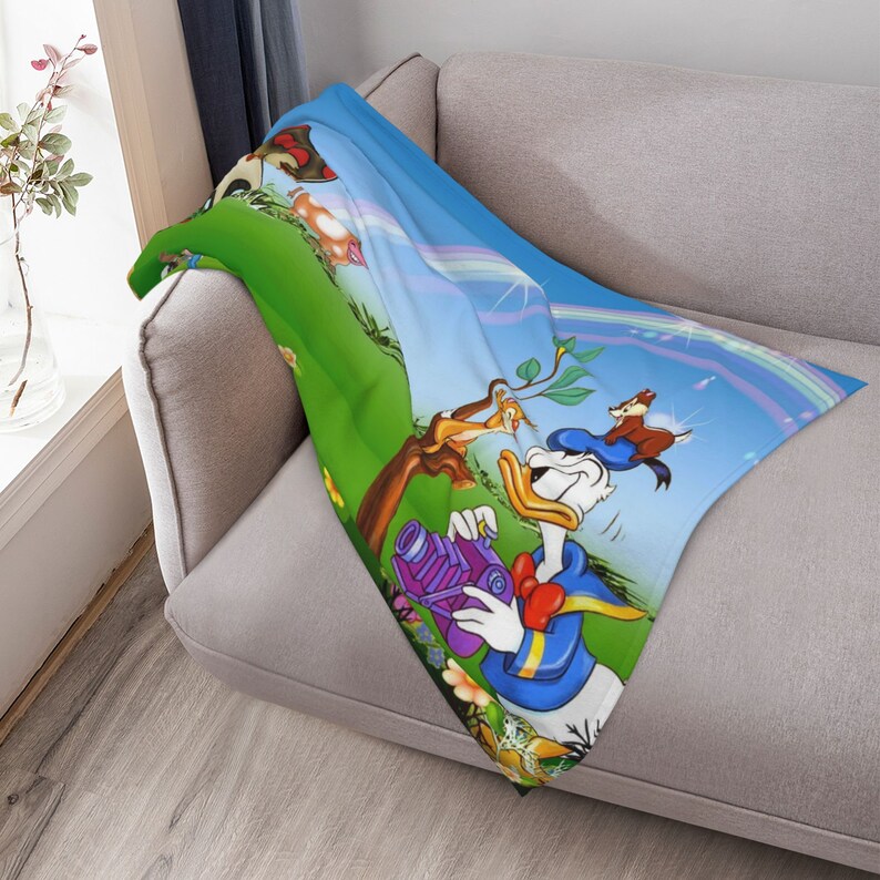 Donald Duck Custom Name Quilt Bedding Set - Perfect for Sofa Blanket, Home Decoration, Family Gifts - Image 4