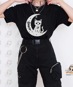 Fan Gift Sailor Moon T-Shirt for Women with Quotes from Manga