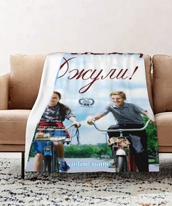 Flipped Personalized Quilt Blanket - Ideal for Picnics & Bedroom Decor