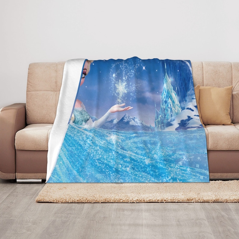 Frozen Quilt Blanket Set with Personalized Name - Ideal for Home Decoration & Picnics - Image 3