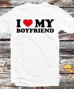 Funny Boyfriend Joke Vintage Style T-Shirt - Anime & Cartoon Gift for Humor Fans
