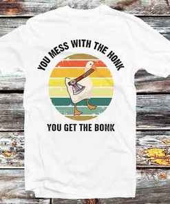 Funny Goose Honk Bonk T-Shirt - Ideal Gift For Anime Fans