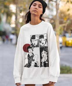 Gift for Anime Lovers - Vintage Style Oversize Horror Hoodie - Japanese Gothic Manga Girl Sweatshirt - Unisex Shirt