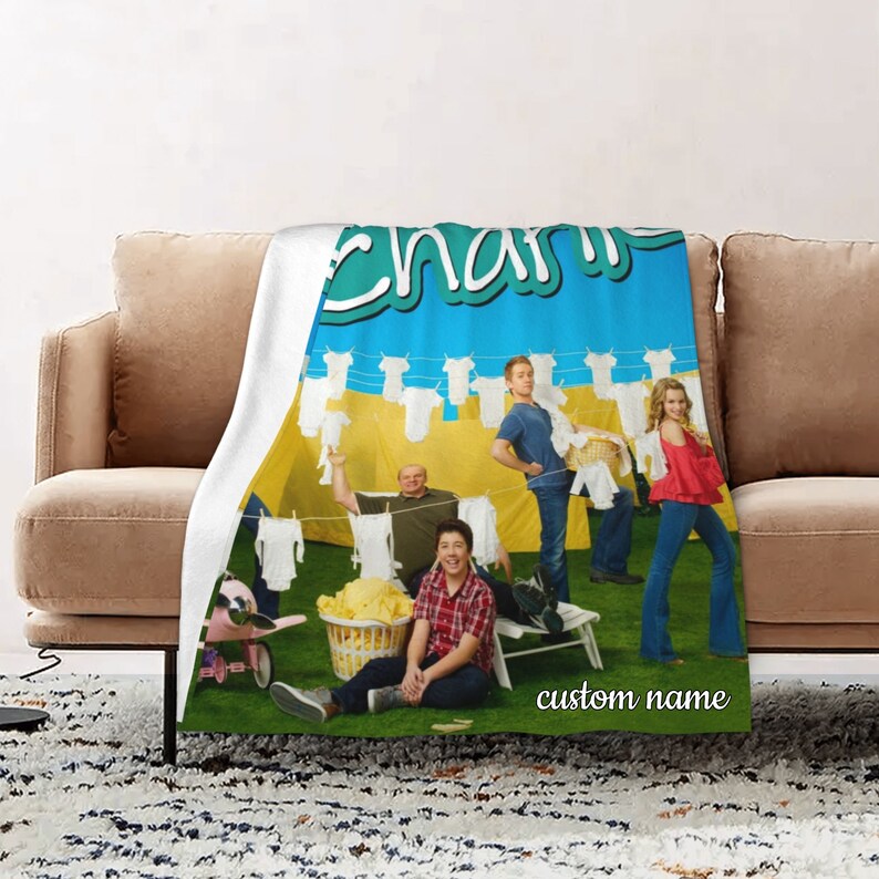 Good Luck Charlie Personalized Quilt Blanket - Ideal for Home Decoration and Sofa Blanket - Image 2