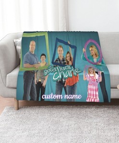 Good Luck Charlie Quilt Blanket: Perfect for Living Room and Sofa Blanket