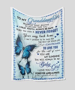 Heartwarming Personalized Grandma Quilt Blanket for Granddaughter - Perfect for Home Decoration