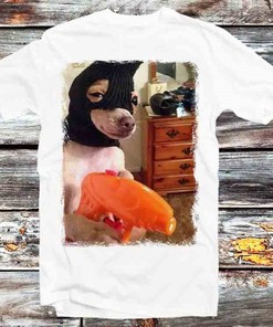 Hilarious Thief Dog Meme Retro Tee for Animal Lovers