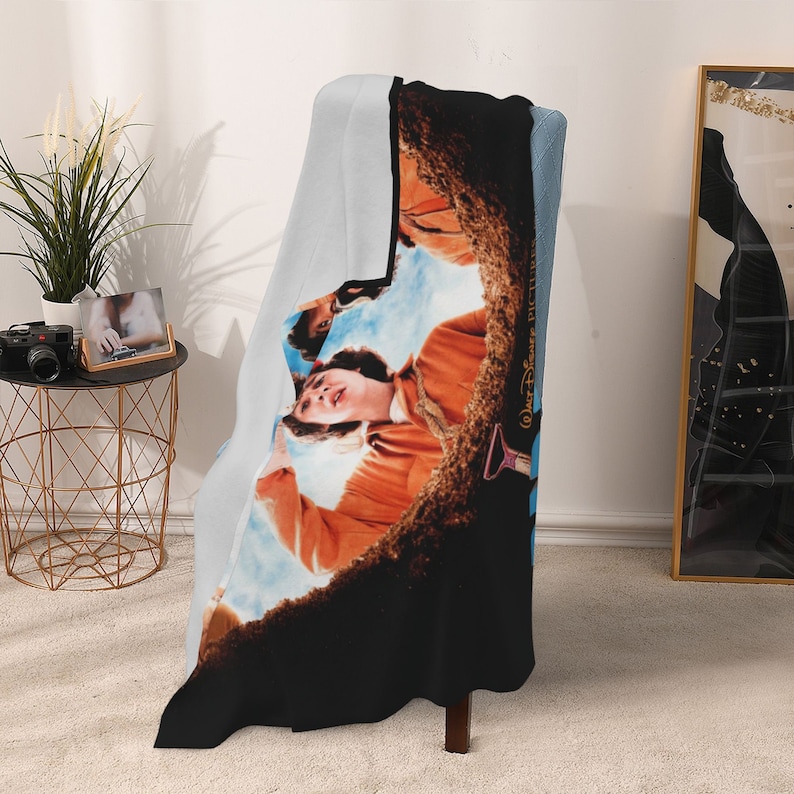 Holes Custom Name Quilt Bedding Set - Perfect for Bedroom Decor, Family Gifts, Sofa Blanket - Image 3