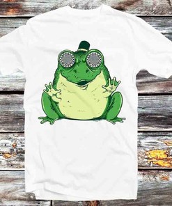 Hypnotize Toad Frog Unisex Anime T-Shirt - Wildlife Lover and Animal Fan Gift