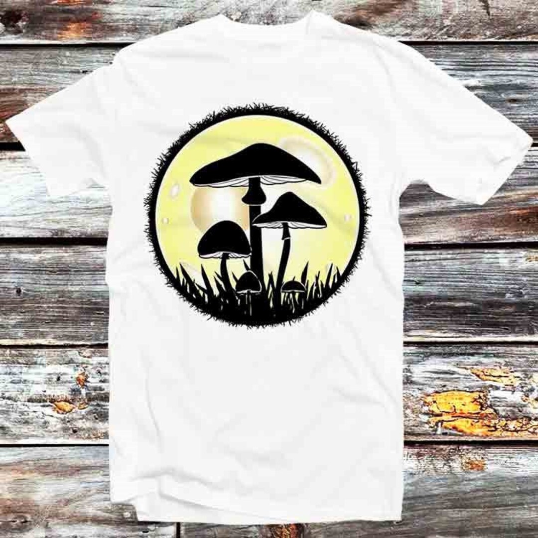 Karate Kid Miyagi Do Silhouette Vintage Style T-Shirt - Anime & Cartoon Gift for Martial Arts Fans