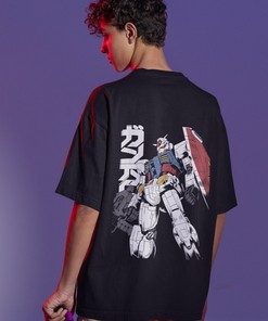 Kawaii Aesthetic Anime Tee - Gundam Vintage Unisex Shirt for Gundam and Manga Lovers