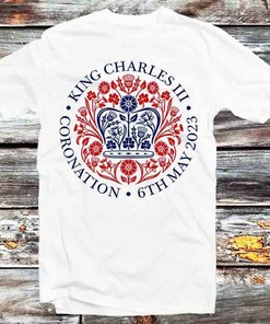 King Charles III Red Blue Emblem Souvenir Tee for Anime Fans